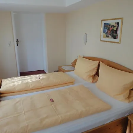 Hendriks 住宿加早餐酒店 3*