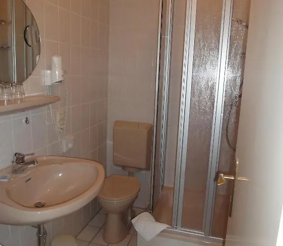 ベッド・アンド・ブレックファスト Hendriks 3*